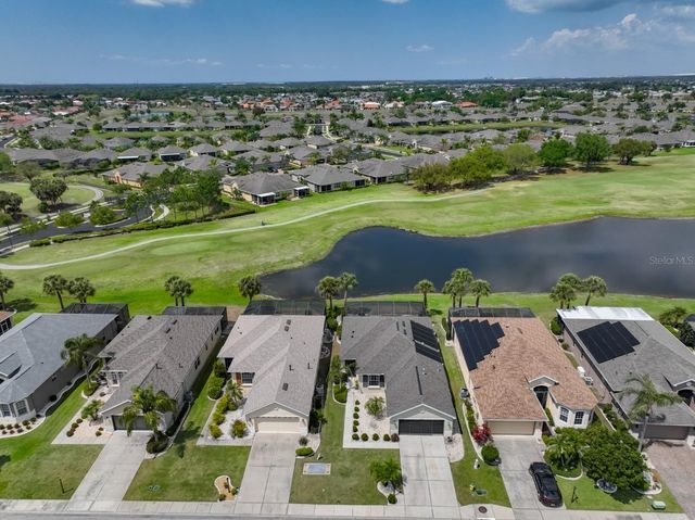 1045 EMERALD DUNES DRIVE, Sun City Center, FL 33573