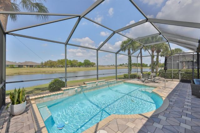1045 EMERALD DUNES DRIVE, Sun City Center, FL 33573