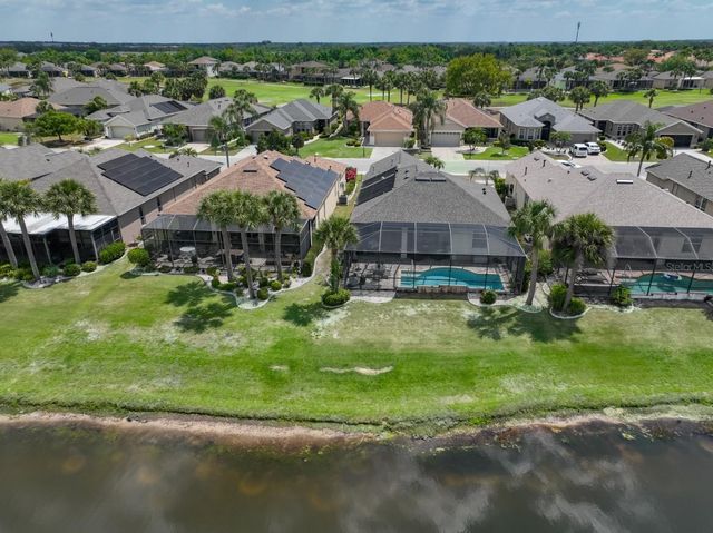 1045 EMERALD DUNES DRIVE, Sun City Center, FL 33573