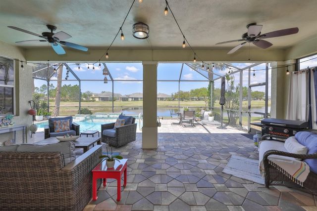 1045 EMERALD DUNES DRIVE, Sun City Center, FL 33573