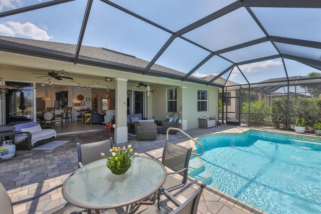 1045 EMERALD DUNES DRIVE, Sun City Center, FL 33573