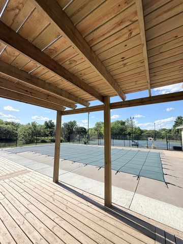12207 W Briarwood Cir, Wichita, KS 67235