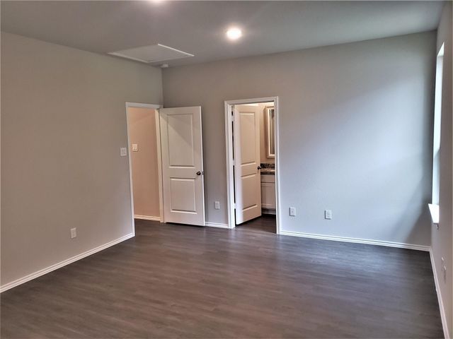 10948 Amblewood, Willis, TX 77318