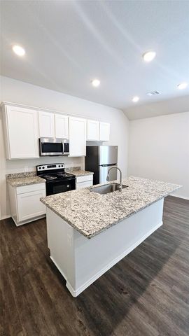 10948 Amblewood, Willis, TX 77318