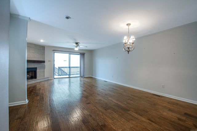 2824 Foxcroft Rd Apt 63, Little Rock, AR 72227