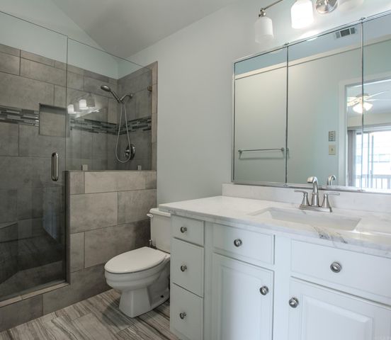 2824 Foxcroft Rd Apt 63, Little Rock, AR 72227