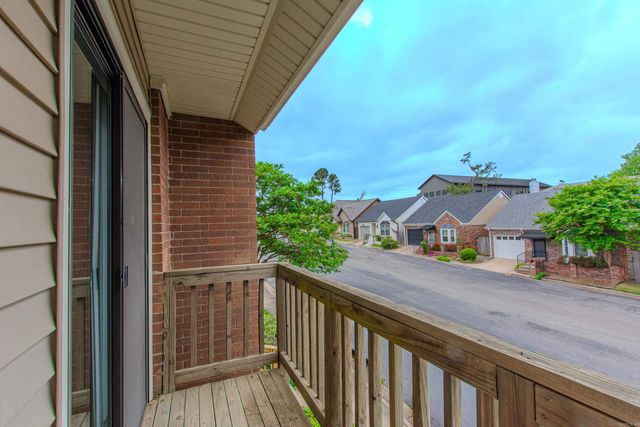 2824 Foxcroft Rd Apt 63, Little Rock, AR 72227