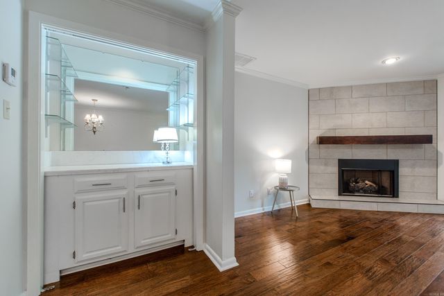 2824 Foxcroft Rd Apt 63, Little Rock, AR 72227