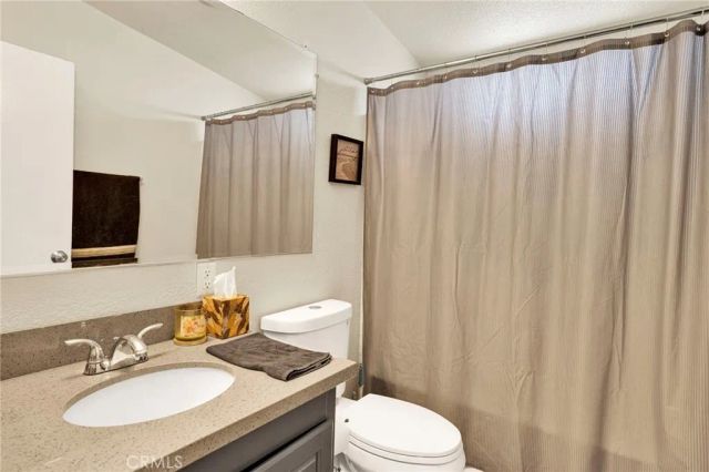 7162 Emily, Adelanto, CA 92301