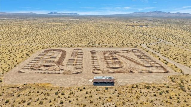 7162 Emily, Adelanto, CA 92301