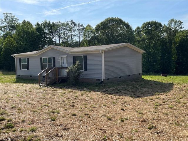 1111 Fulp Road, Walnut Cove, NC 27052