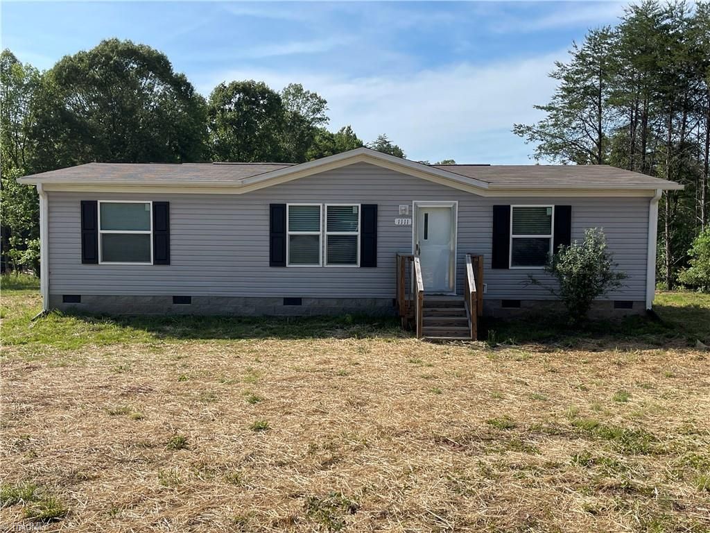 1111 Fulp Road, Walnut Cove, NC 27052