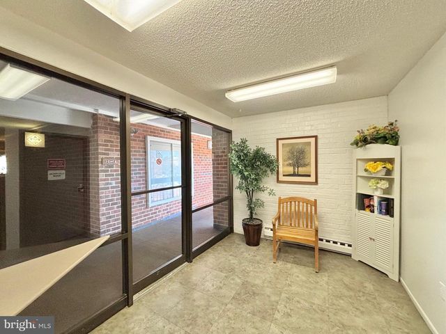 15111 GLADE DR #12-3D, Silver Spring, MD 20906