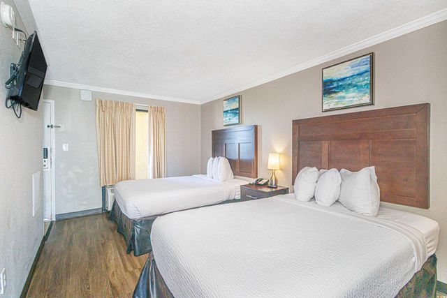 6900 N Ocean Blvd. # 806, Myrtle Beach, SC 29572