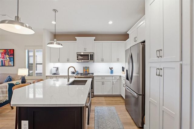 233 ALTAMURA CIRCLE, Nokomis, FL 34275