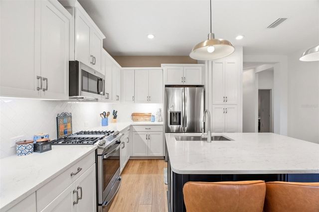 233 ALTAMURA CIRCLE, Nokomis, FL 34275