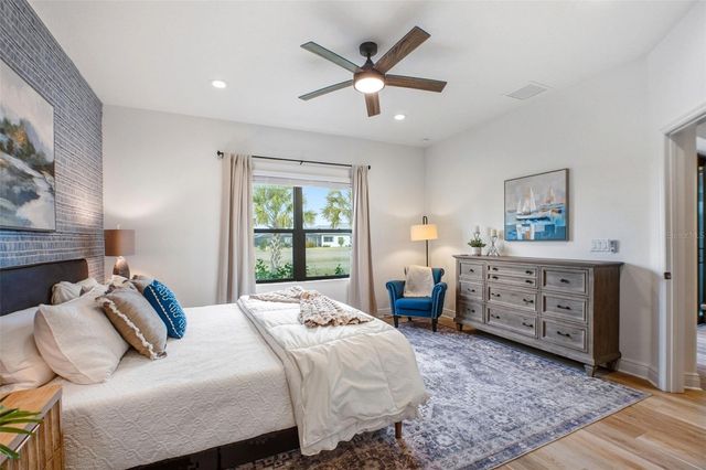 233 ALTAMURA CIRCLE, Nokomis, FL 34275