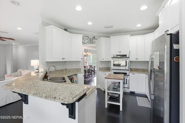 3770 FIVE FARMS Court, Jacksonville, FL 32225