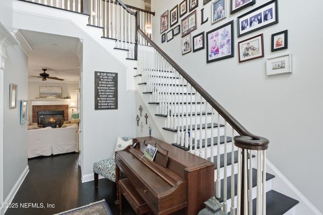 3770 FIVE FARMS Court, Jacksonville, FL 32225