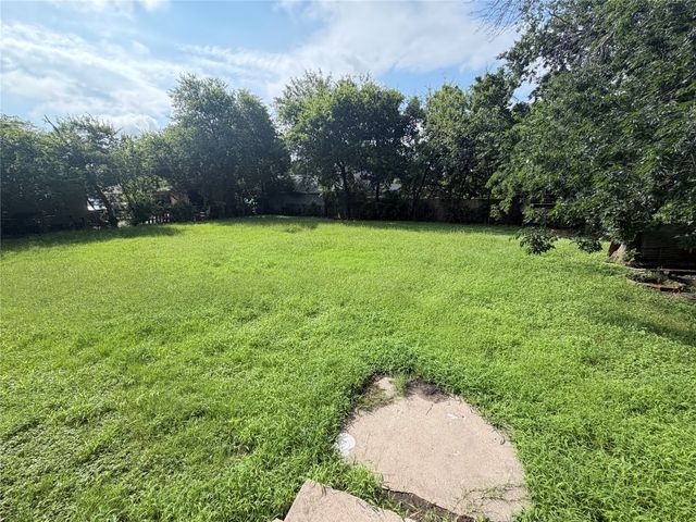 504 Morgan Street, Cleburne, TX 76031