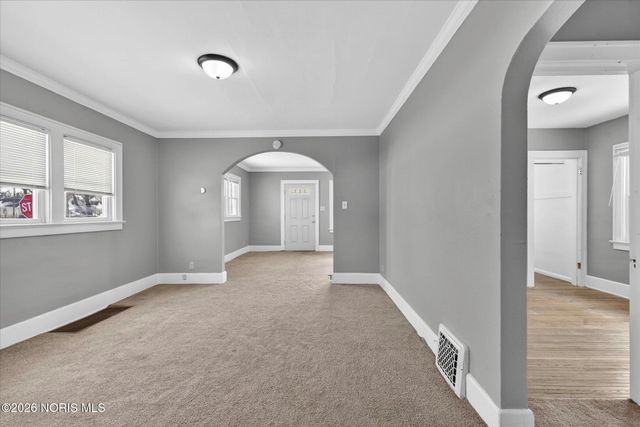 1019 E Manhattan Boulevard, Toledo, OH 43608