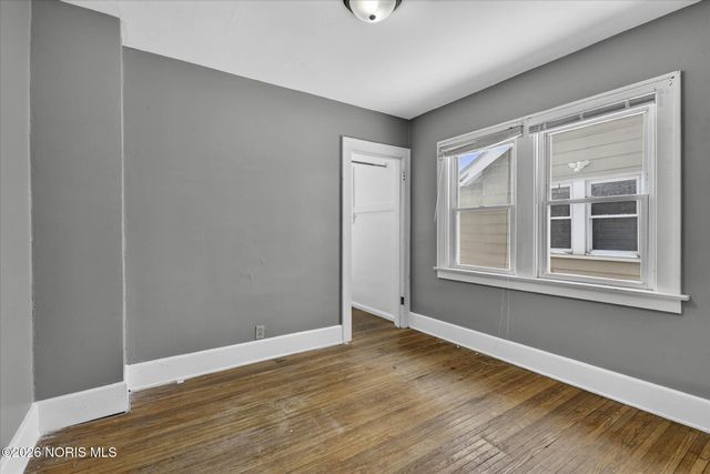 1019 E Manhattan Boulevard, Toledo, OH 43608