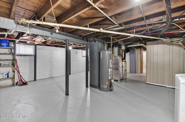 1019 E Manhattan Boulevard, Toledo, OH 43608