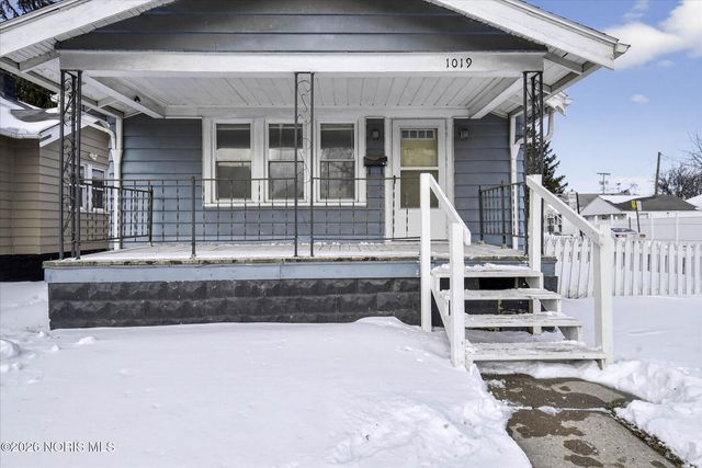 1019 E Manhattan Boulevard, Toledo, OH 43608