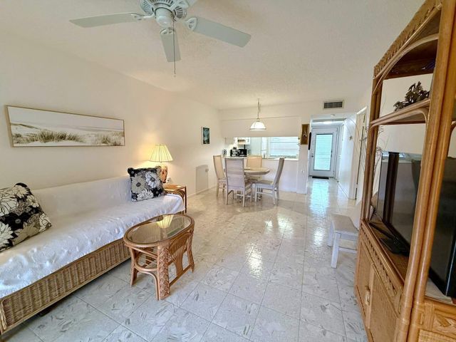 2702 Nassau Bend C2, Coconut Creek, FL 33066