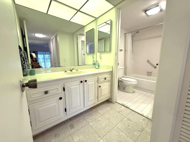 2702 Nassau Bend C2, Coconut Creek, FL 33066