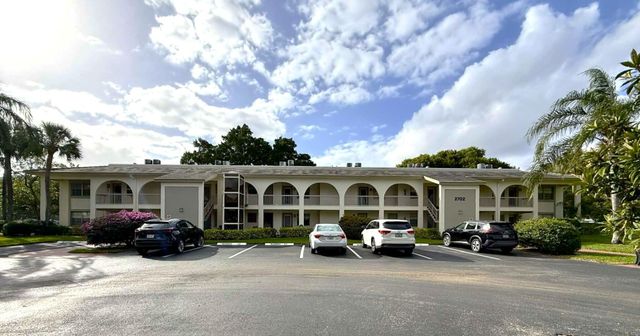 2702 Nassau Bend C2, Coconut Creek, FL 33066