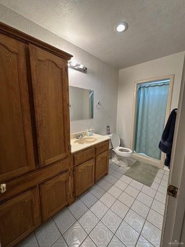 2505 Escuela Drive, Mission, TX 78574