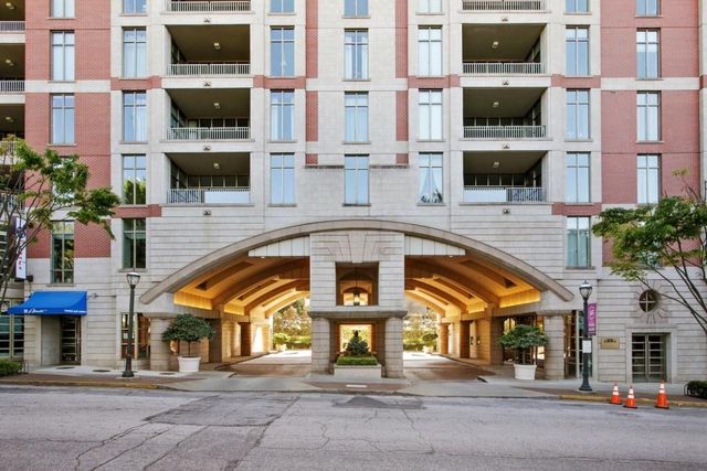 250 Park Avenue West NW 712, Atlanta, GA 30312