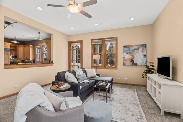 2236 Ridge Avenue, Evanston, IL 60201