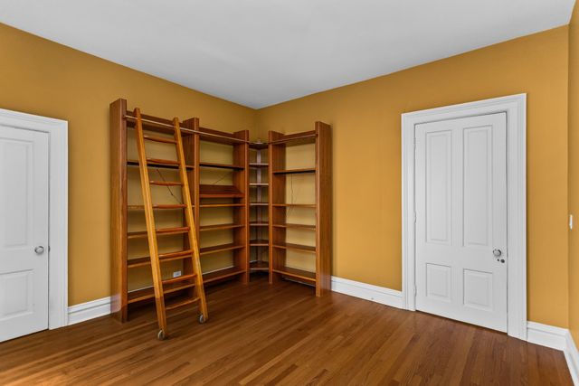 2236 Ridge Avenue, Evanston, IL 60201