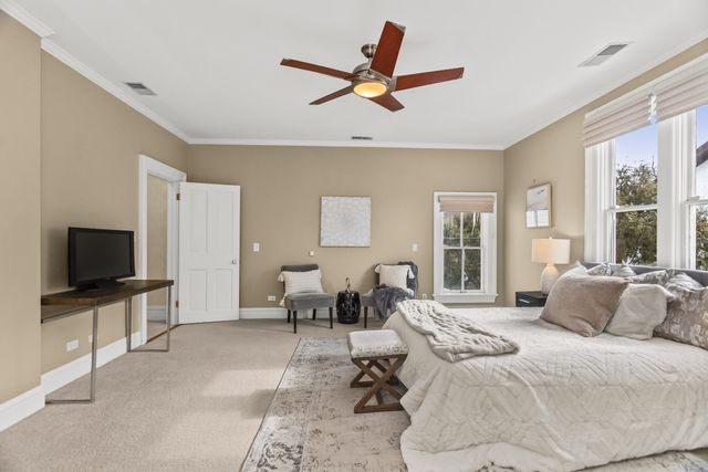 2236 Ridge Avenue, Evanston, IL 60201