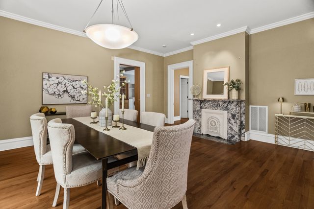 2236 Ridge Avenue, Evanston, IL 60201