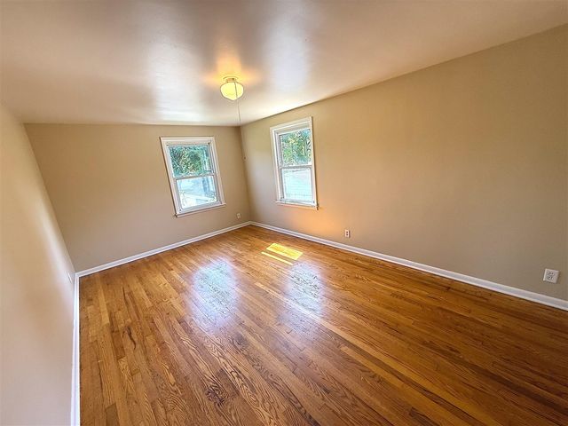 4311 Curwood Avenue, Grand Rapids, MI 49508