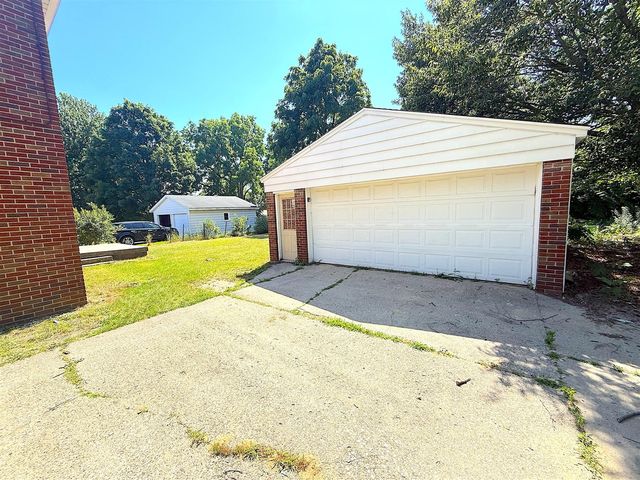 4311 Curwood Avenue, Grand Rapids, MI 49508