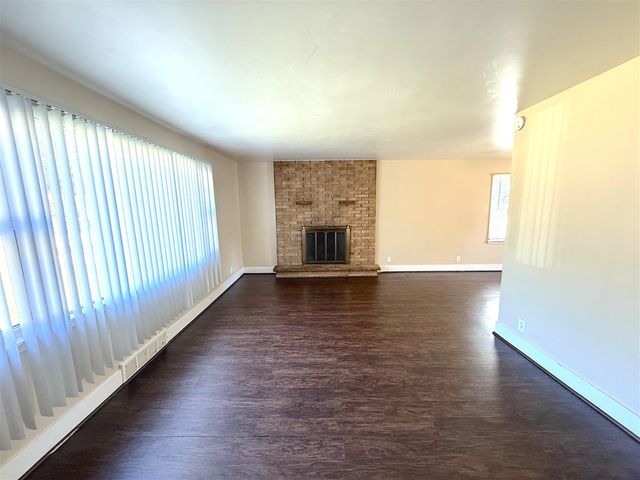 4311 Curwood Avenue, Grand Rapids, MI 49508