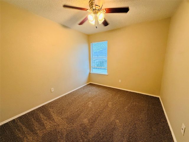 5708 Giddyup Lane 43, Fort Worth, TX 76179