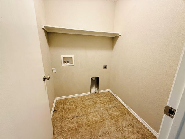 5708 Giddyup Lane 43, Fort Worth, TX 76179