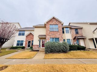 5708 Giddyup Lane 43, Fort Worth, TX 76179