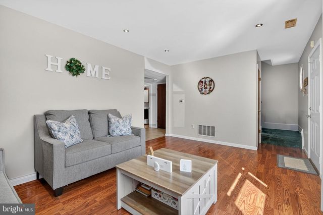 147 BAKER AVE, Atco, NJ 08004