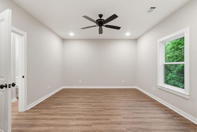 2440 Pleasant Willow Drive, Benton, AR 72015