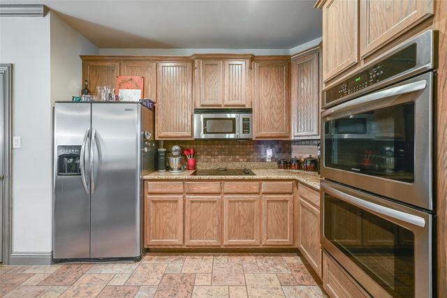 791 Trailwood Drive, Weatherford, TX 76085