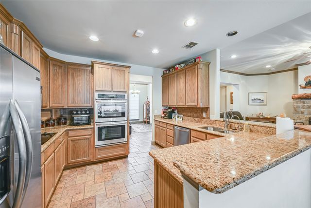 791 Trailwood Drive, Weatherford, TX 76085