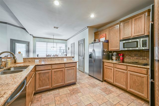 791 Trailwood Drive, Weatherford, TX 76085