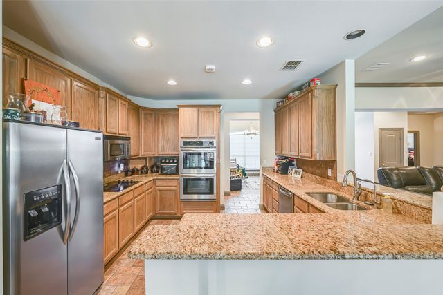 791 Trailwood Drive, Weatherford, TX 76085