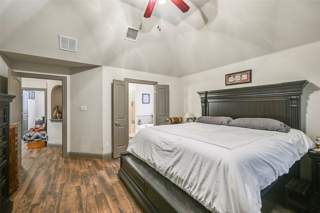 791 Trailwood Drive, Weatherford, TX 76085